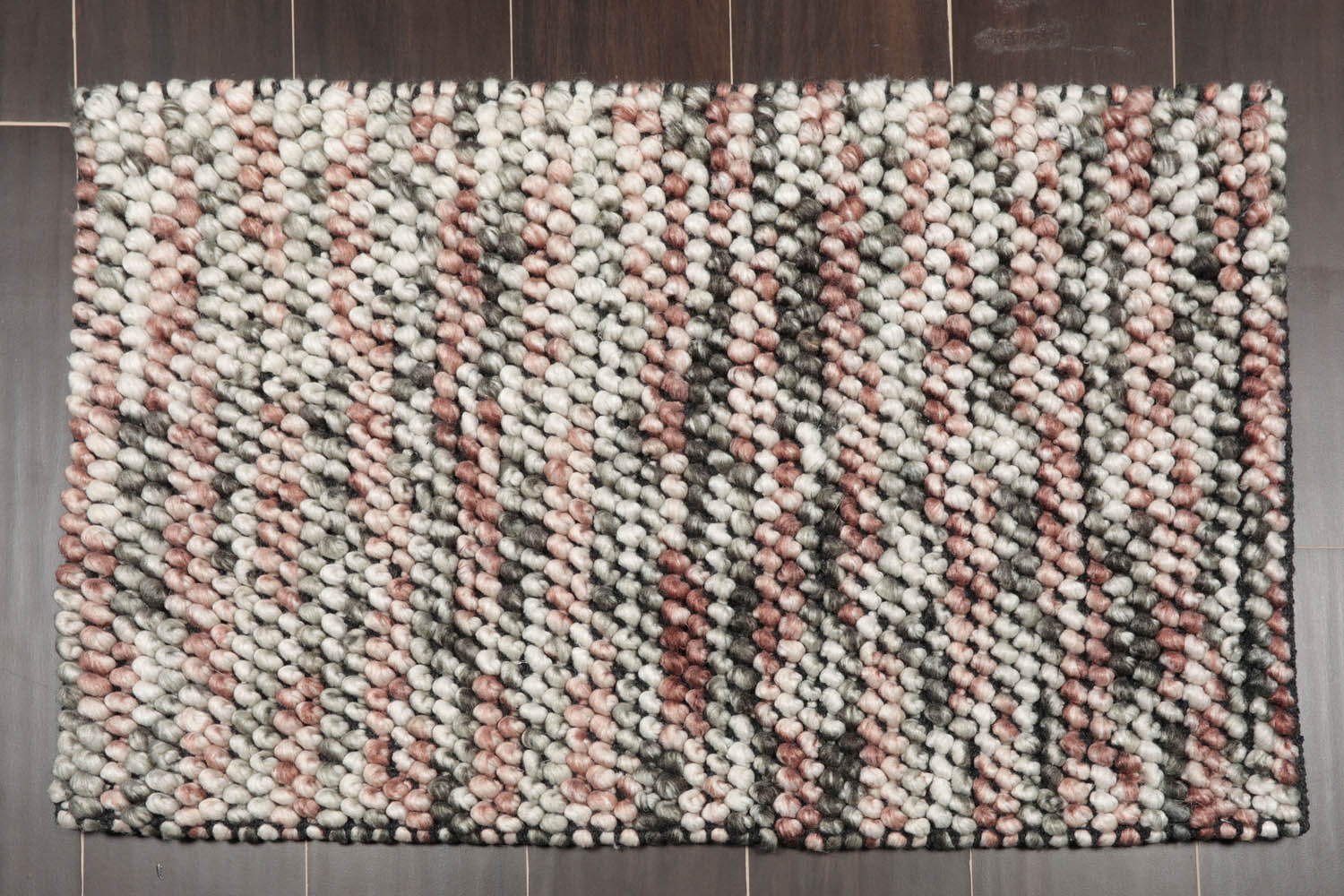 Multi-Size Beige & Rust Hand-Made Braided Polyester Rug – Washable Stain-Resistant Modern Mat Secondary image