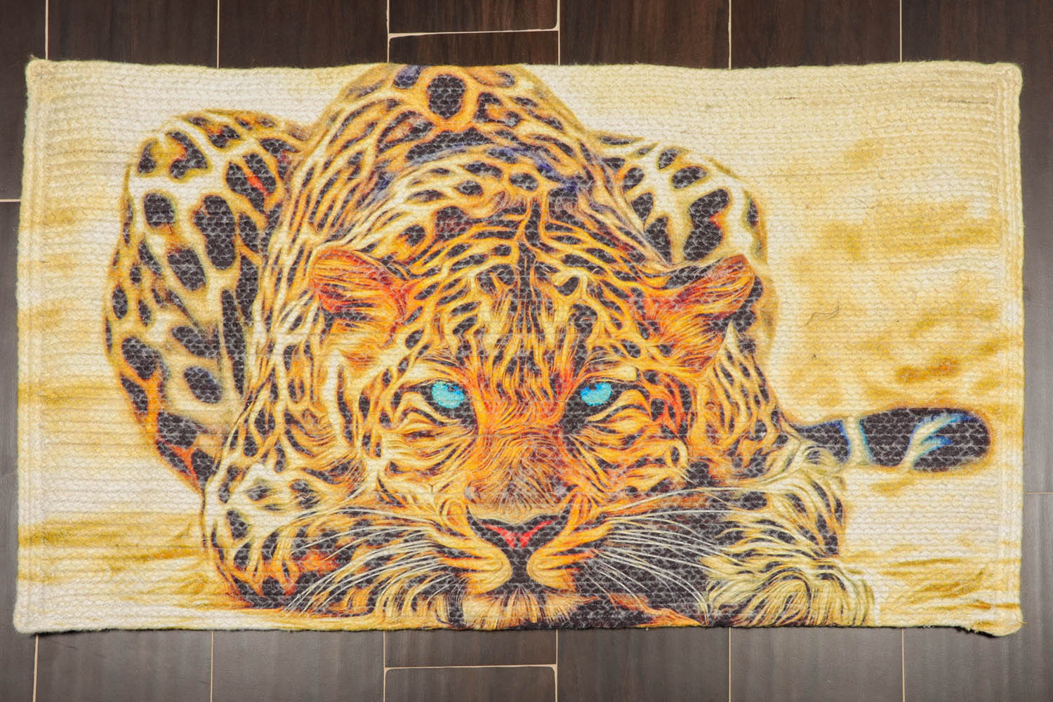 2x3 Hand-Made Leopard Print Multicolor Polyester Mat – Washable Stain-Resistant Animal Design Rug Secondary image