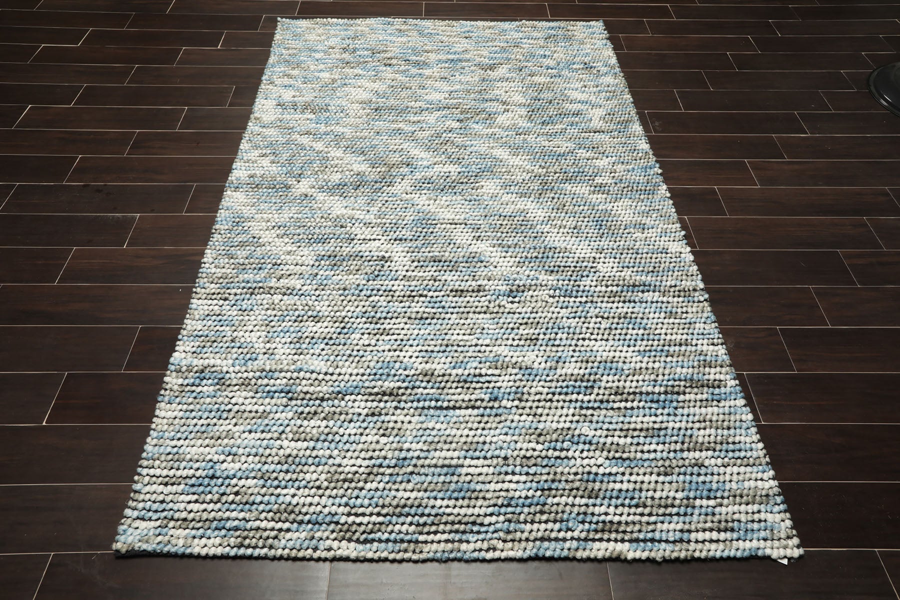 5x7 Ivory, Blue & Gray Hand Tufted Oriental Area Rug – Polyester Cotton Blend Contemporary Rug Secondary image